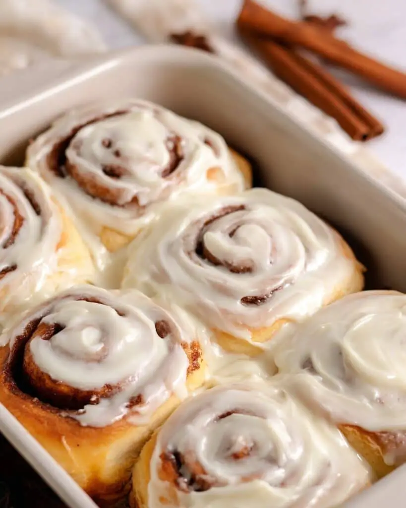 The BEST Soft And Easy Cinnamon Rolls Recipe