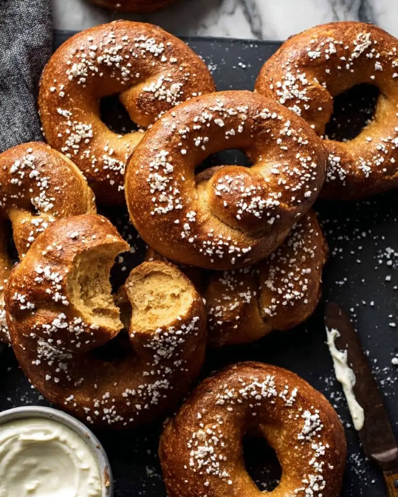 Homemade Pretzel Bagels Recipe