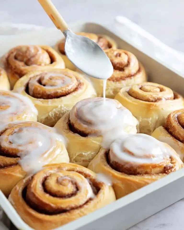 Fat Free Greek Yogurt Cinnamon Rolls (Easy Sheet Pan Recipe) Recipe