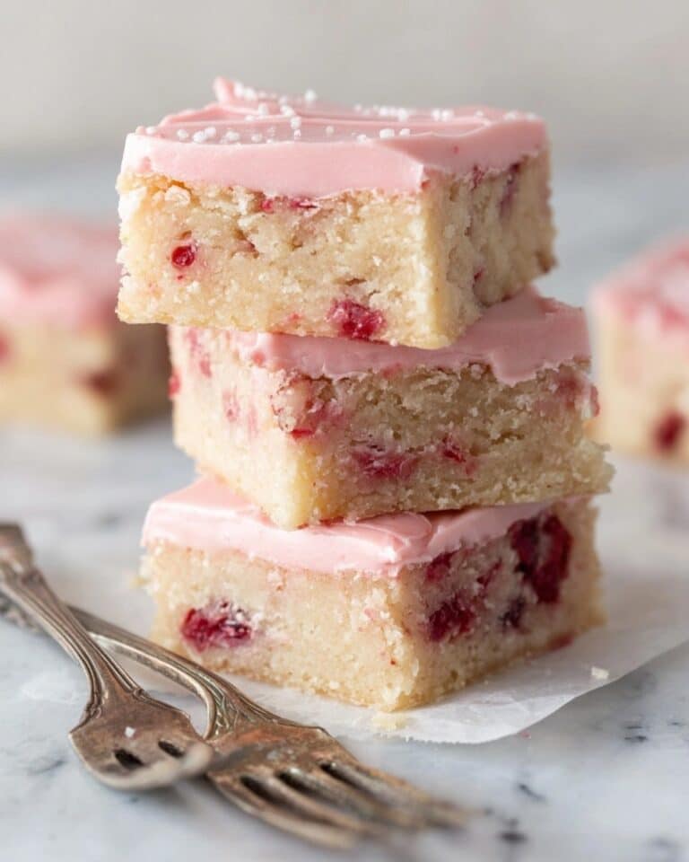 Strawberry Lemon Blondies Recipe