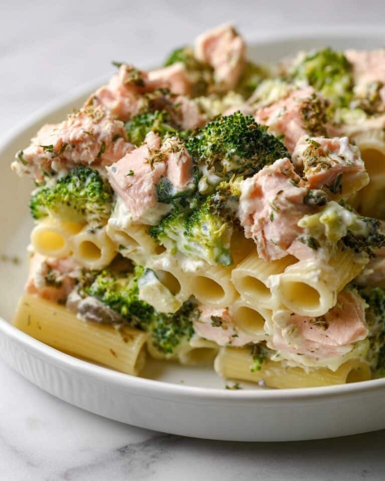 Salmon and Broccoli Pasta with Cream Cheese and Mozzarella Recipe