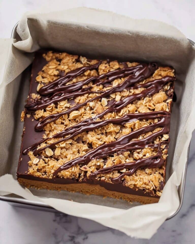 No Bake Chocolate Oat Bars Recipe