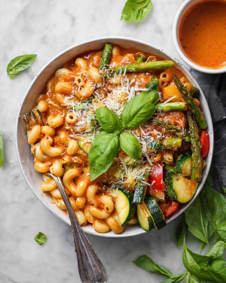 One Pot Vegetable Pasta with Creamy Tomato Sauce Recipe